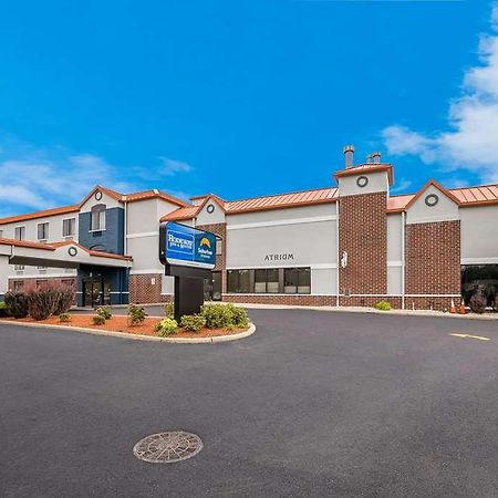 Suburban Studios Milwaukee Airport Zewnętrze zdjęcie